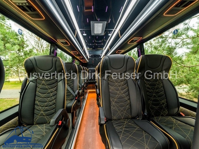 Fahrzeugauslieferung Mercedes-Benz Sprinter 519 CDI VIP-Line XL 4